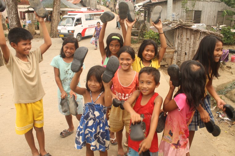 Children of San Roque Elem (Tacloban) (18)