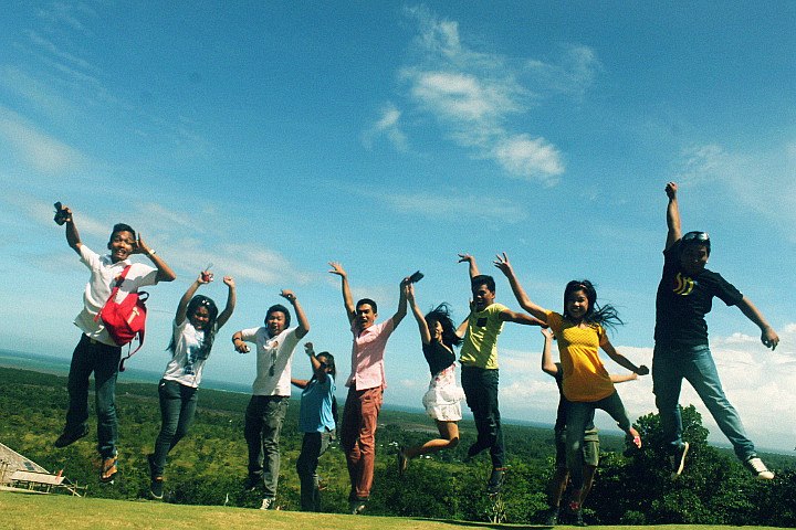 541265_542333692450787_583549625_n